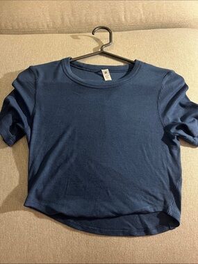 Lulu lemon ribbed Women's Navy Short Sleeve Crewneck Top